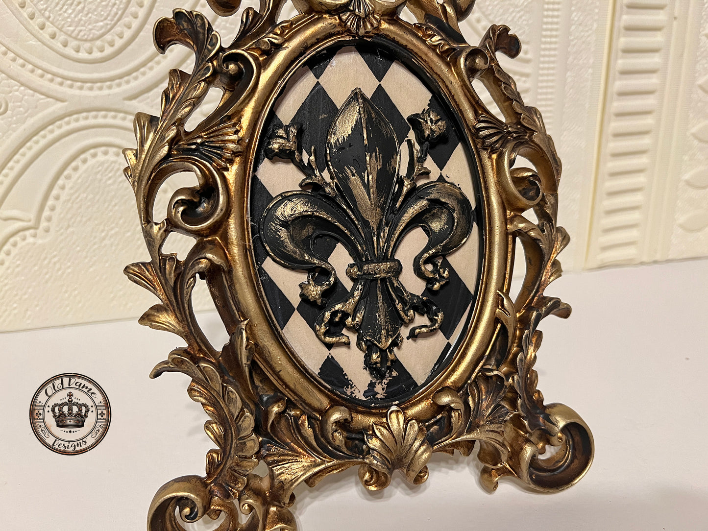 Vintage Inspired Ornate Framed Fleur * Old World European * Handcrafted *