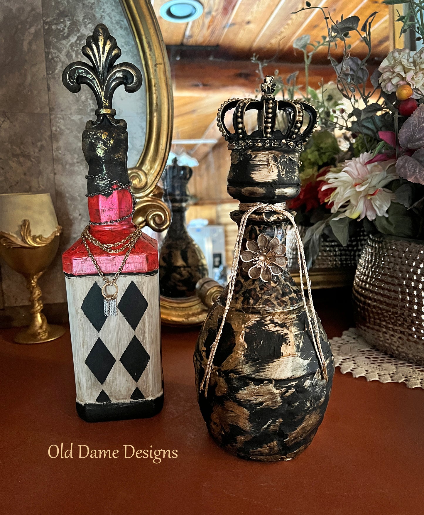 Decorative Fleur-de-lis Harlequin Royal Bottle Art / Old World Design