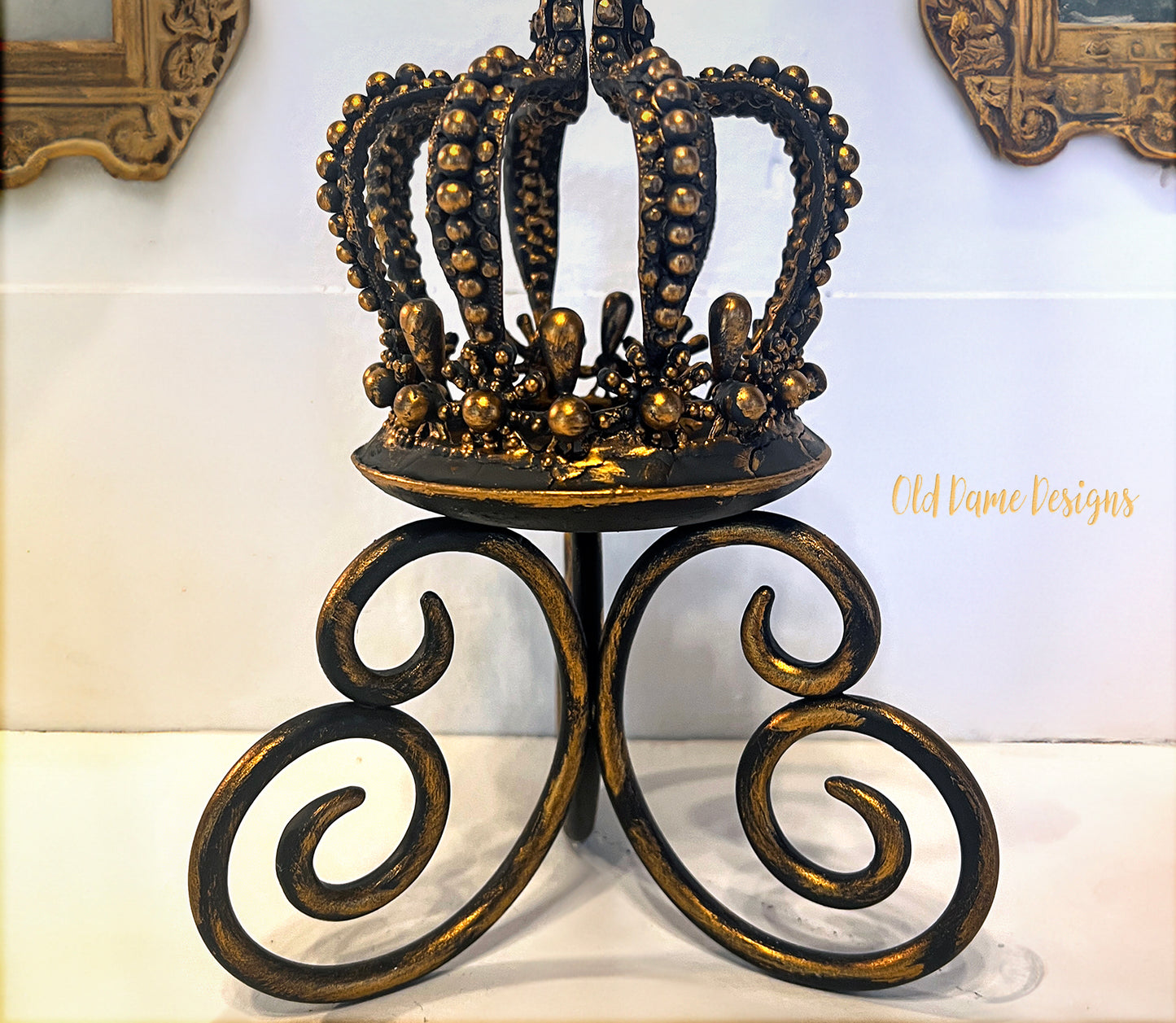 Decorative Kings' Crown * Old World Design * Tea Lite Candle Holder *